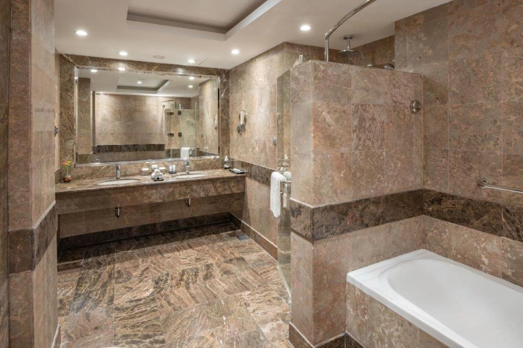 Millennium Makkah Al Naseem Mekka Zewnętrze zdjęcie Bathroom